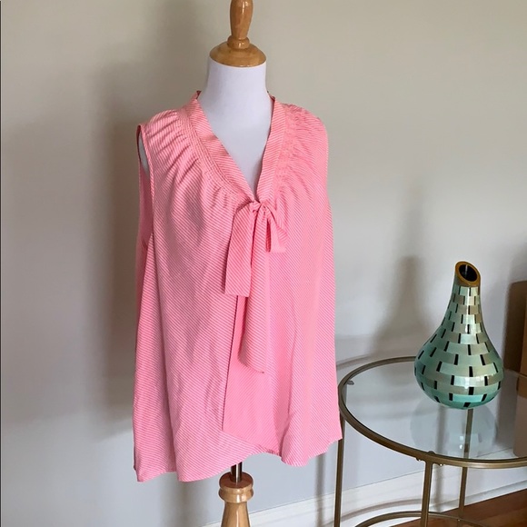 Lilly Pulitzer Tops - LILLY PULITZER hot pink silk dahlia blouse tank XL